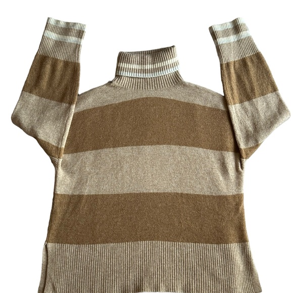 J. Crew Women's Striped Turtleneck Sweater in Supersoft Yarn‎ Small - Picture 8 of 16